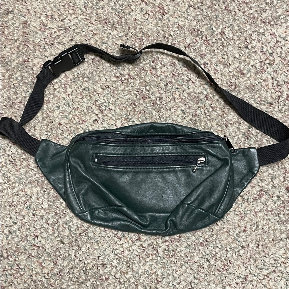 Vintage 90s Green Leather Fanny pack/ Waist Bag